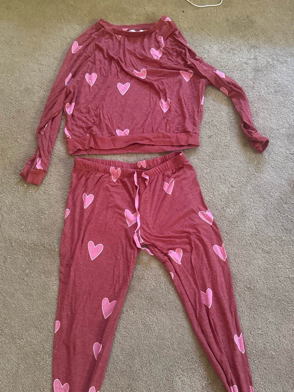 Honeydew Intimates women’s Red Rose matching Pajama Set with Pink Hearts